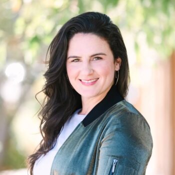Jessica Poulin headshot